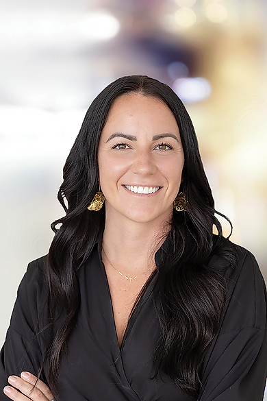 Portrait of Tori Poquette, REALTOR®.